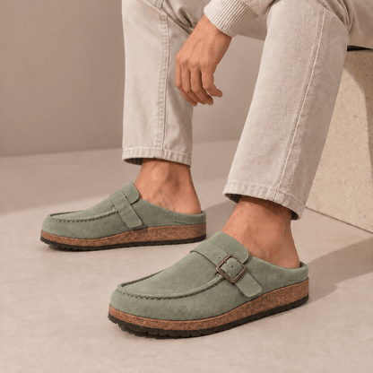 Unisex Alder Buckle Clogs