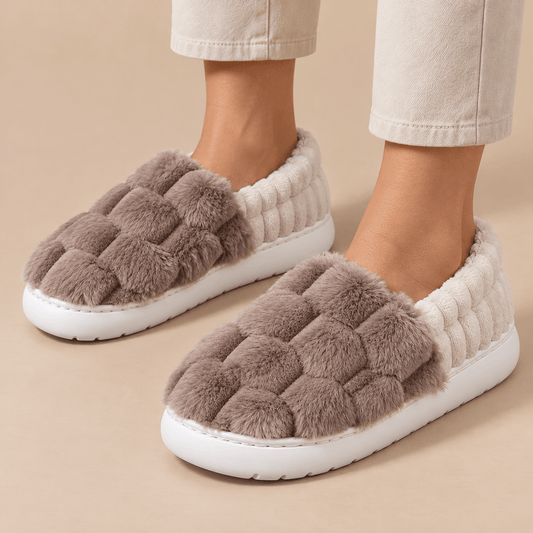 Women's Isolde Quilted Faux Fur Slippers